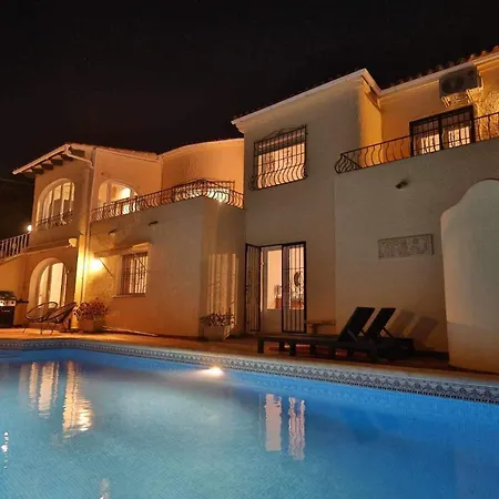 Casa Carolina Oasis With Heated Pool