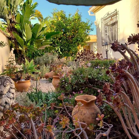 Casa Carolina Oasis With Heated Pool *