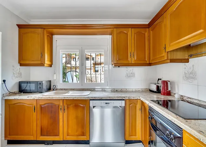 Villa Casa Carolina Oasis With Heated Pool *